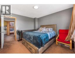 216 Taracove Road Ne, Calgary, AB T3J5A2 Photo 24