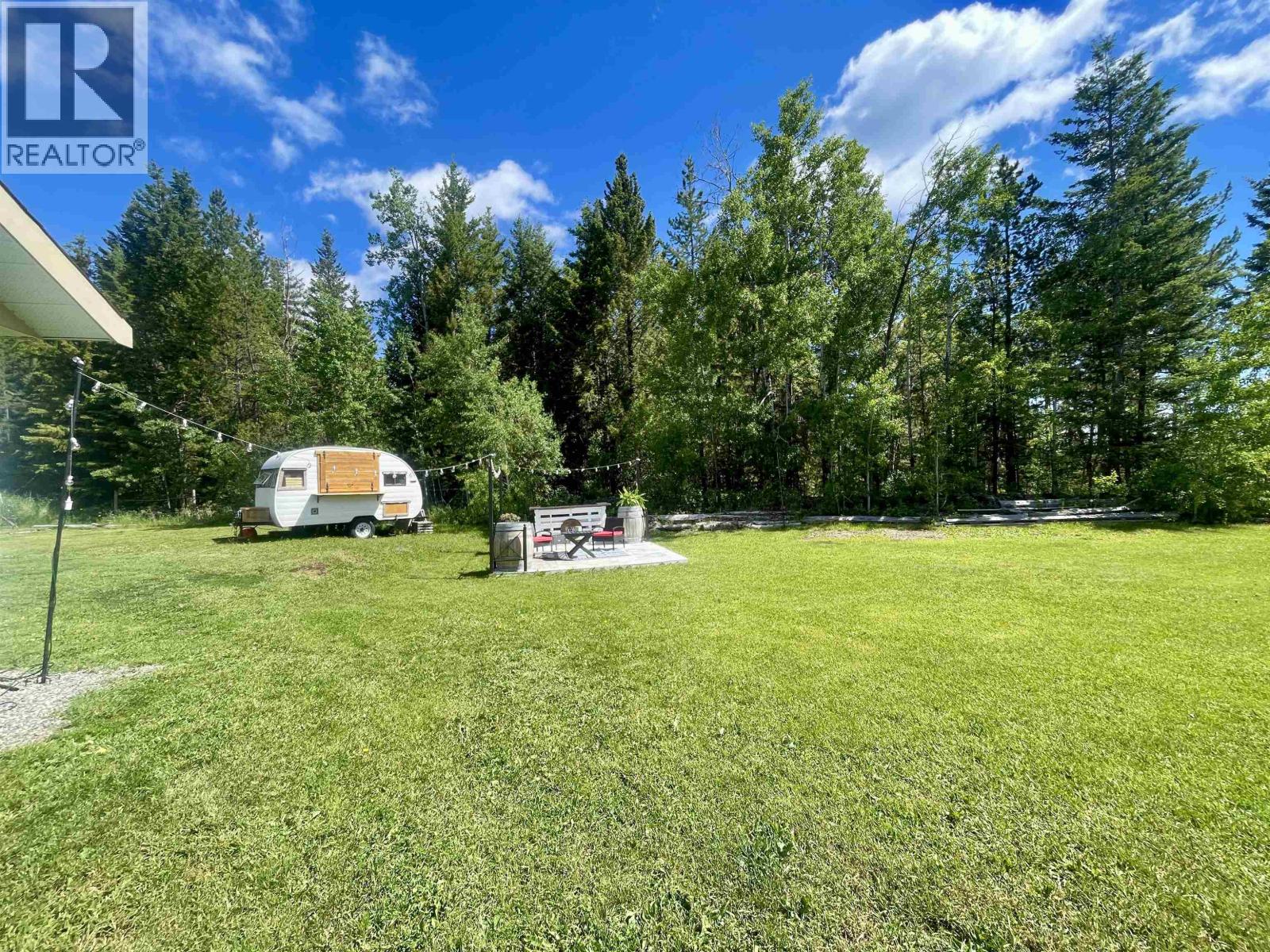 6572 WUTKE ROAD - 9