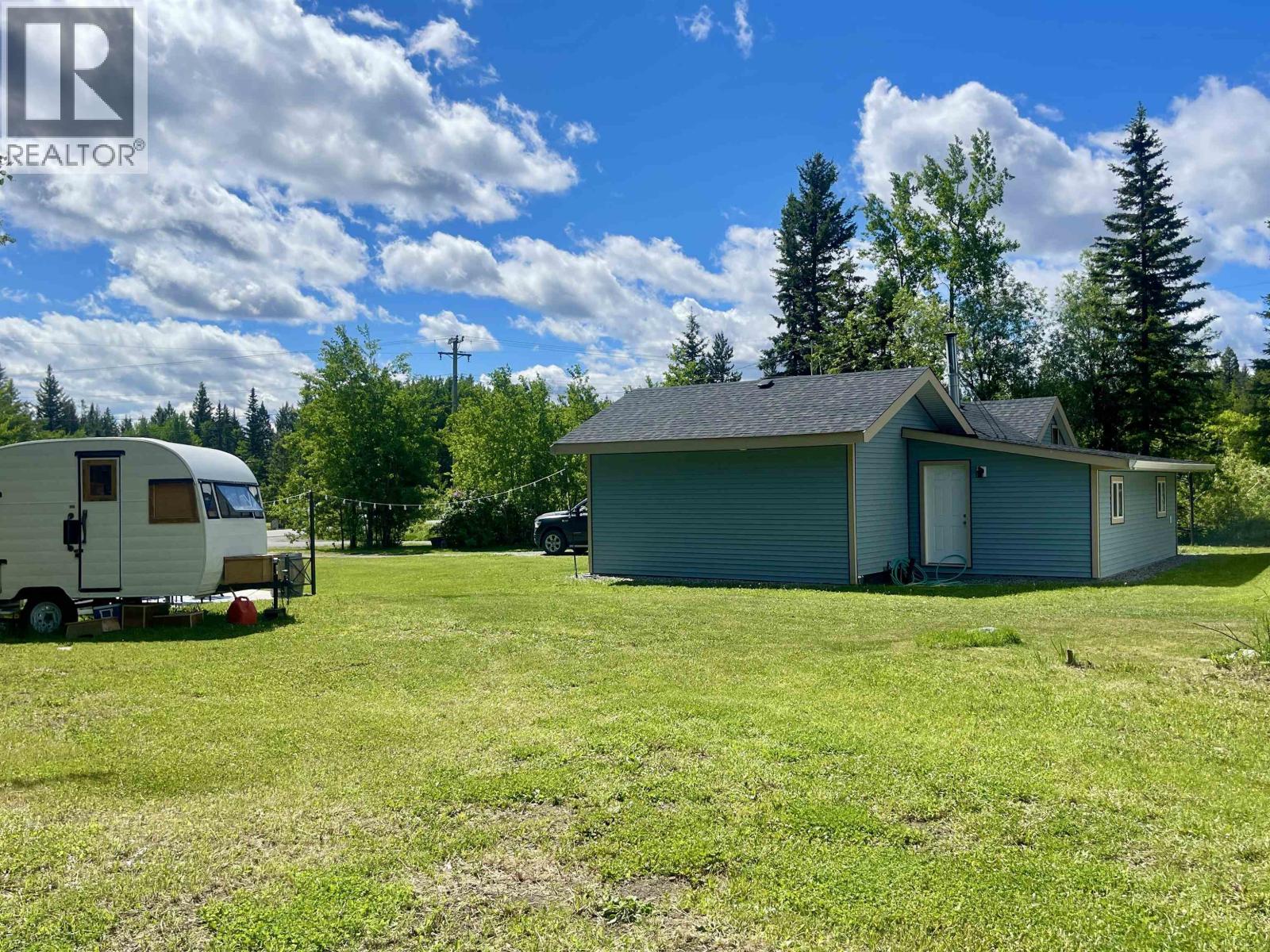 6572 WUTKE ROAD - 7