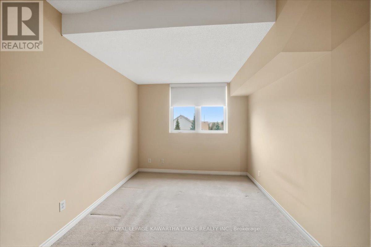 #404 51 RIVERMILL BOULEVARD - 22