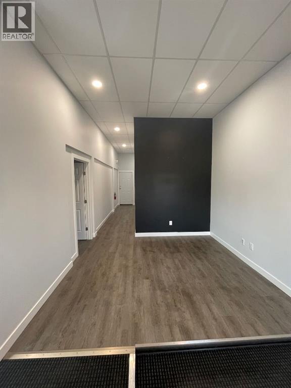 4803 50 Avenue — photo 9