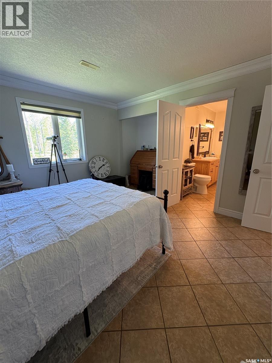 HAYES ACREAGE — photo 19