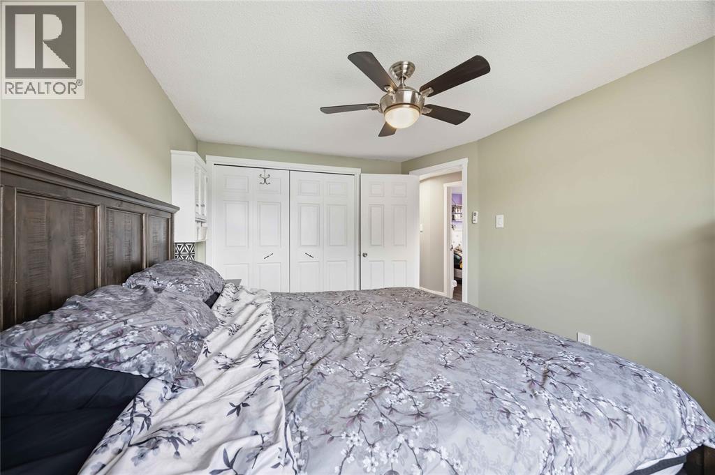 403 HUXLEY AVENUE - 29