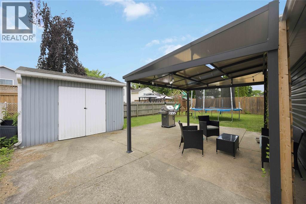 403 HUXLEY AVENUE - 43