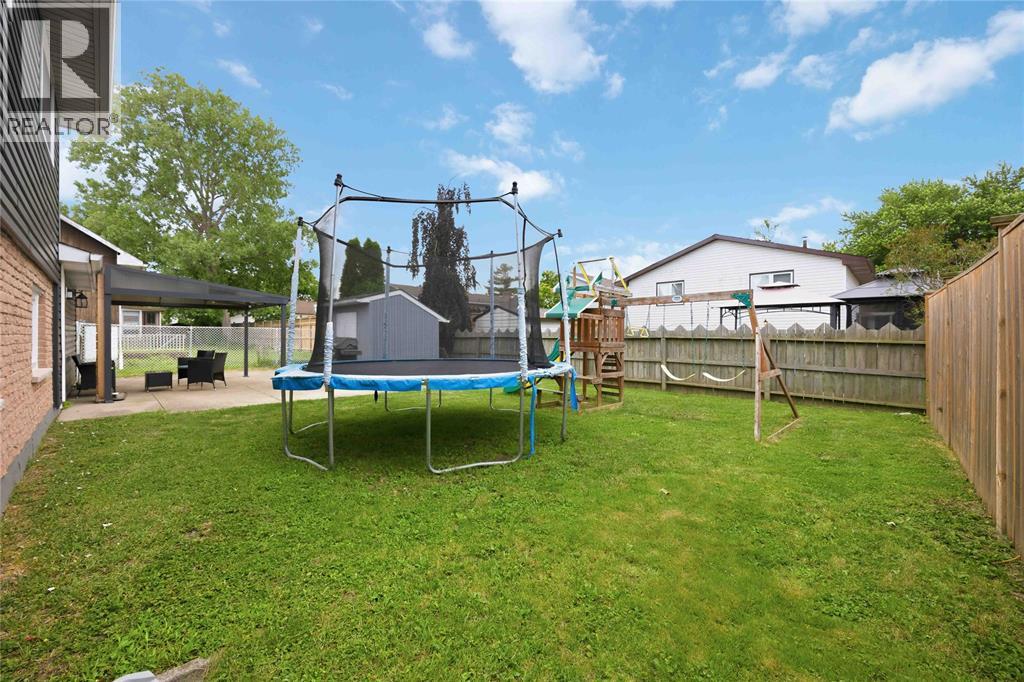 403 HUXLEY AVENUE - 49