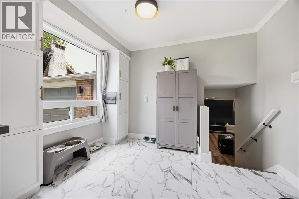 403 HUXLEY AVENUE - 12
