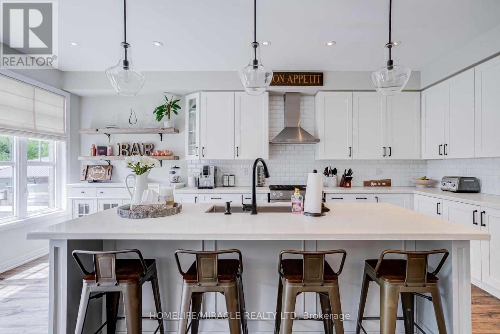 45 BURKE STREET - 11