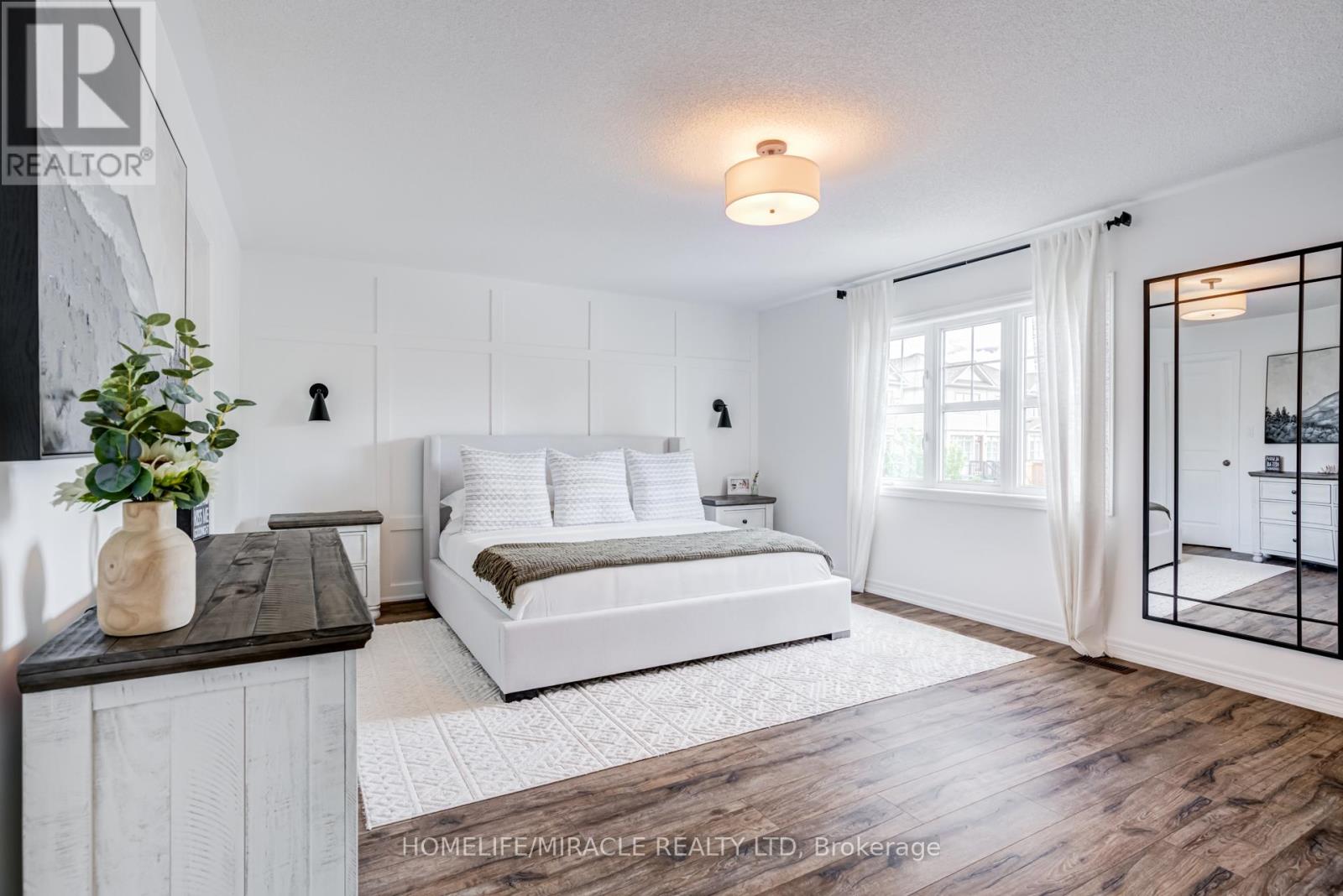 45 BURKE STREET - 18