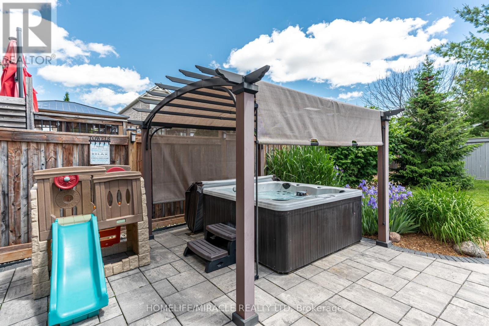45 BURKE STREET - 42