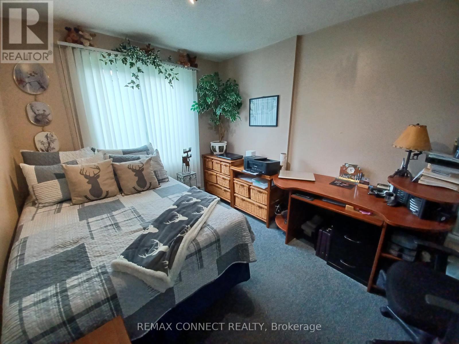 76 BLUE HERON DRIVE - 22