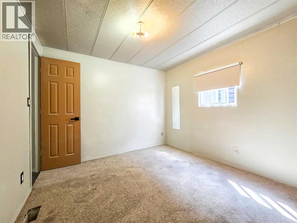 6726 17 Avenue - 11