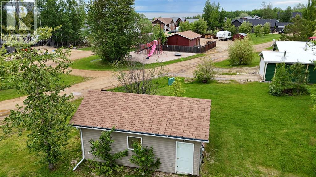#36 160 Peace River Avenue — photo 7