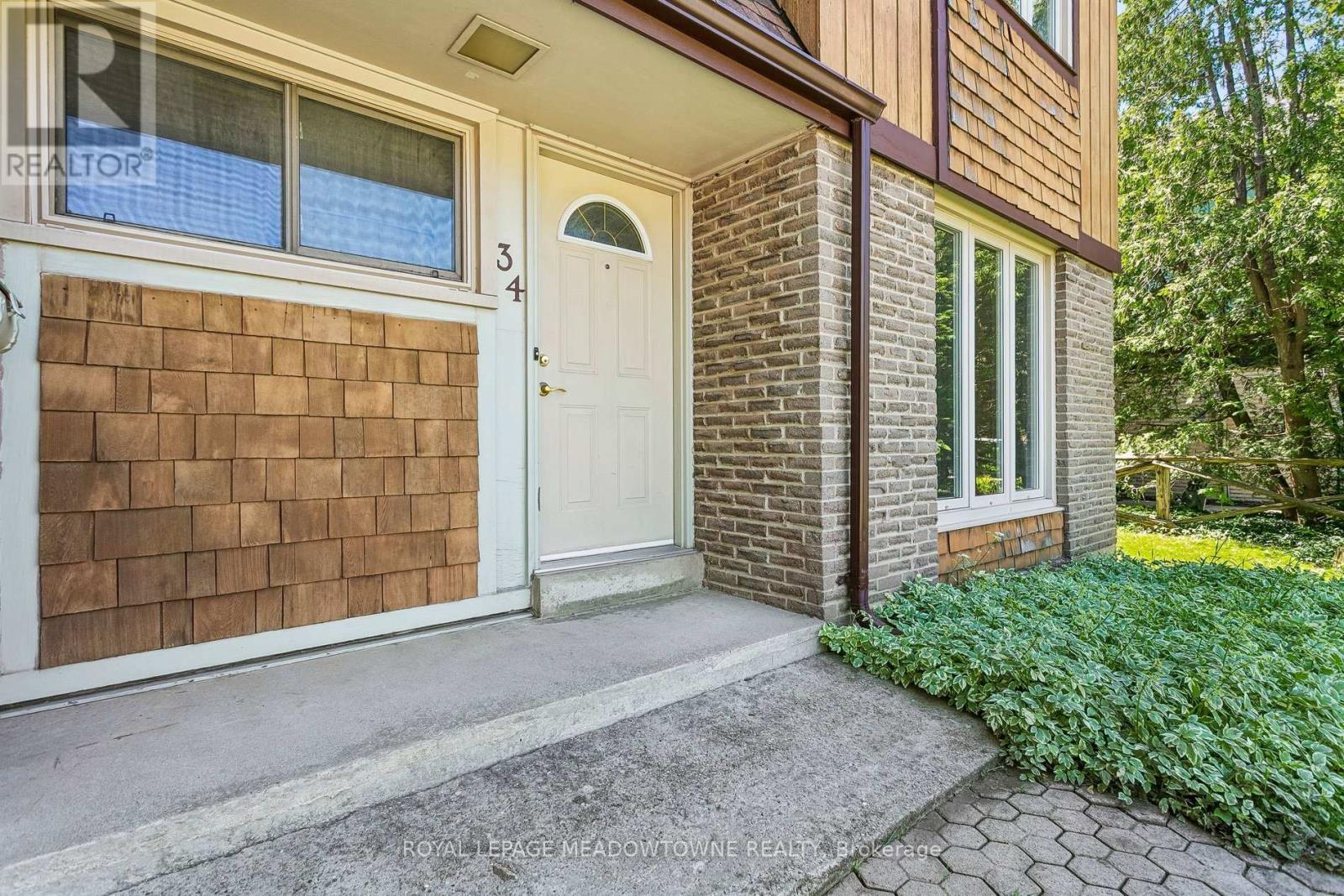 34 PLAINSMAN ROAD - 3