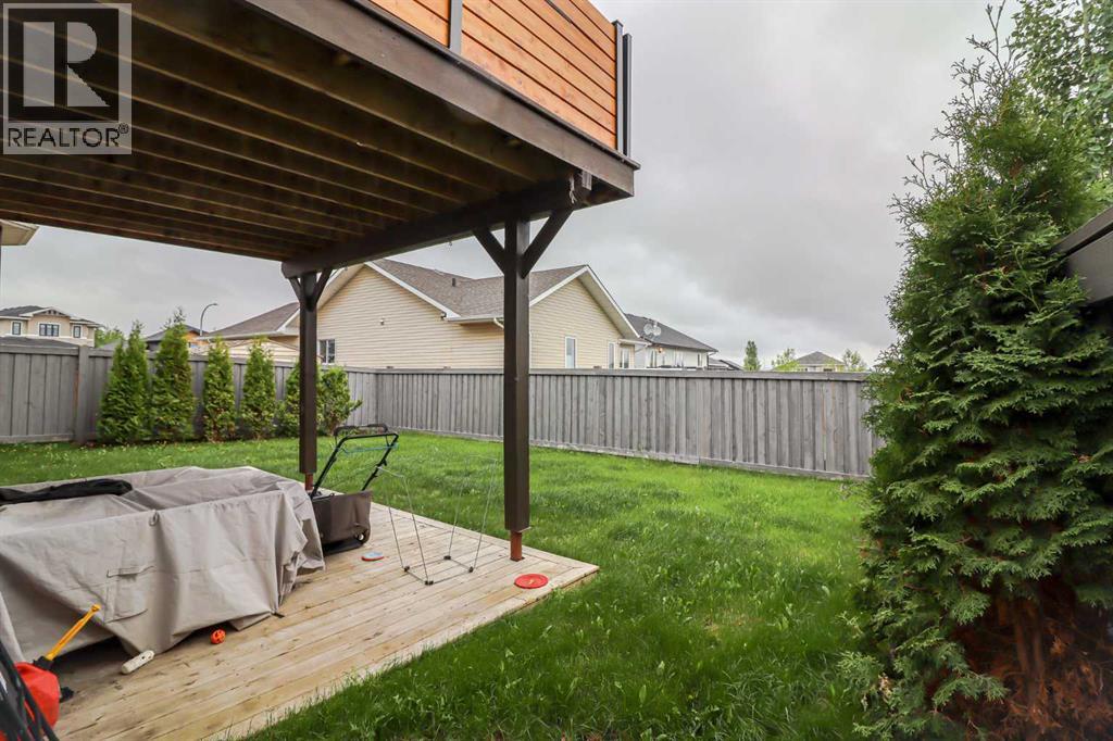 10203 93 Avenue — photo 32