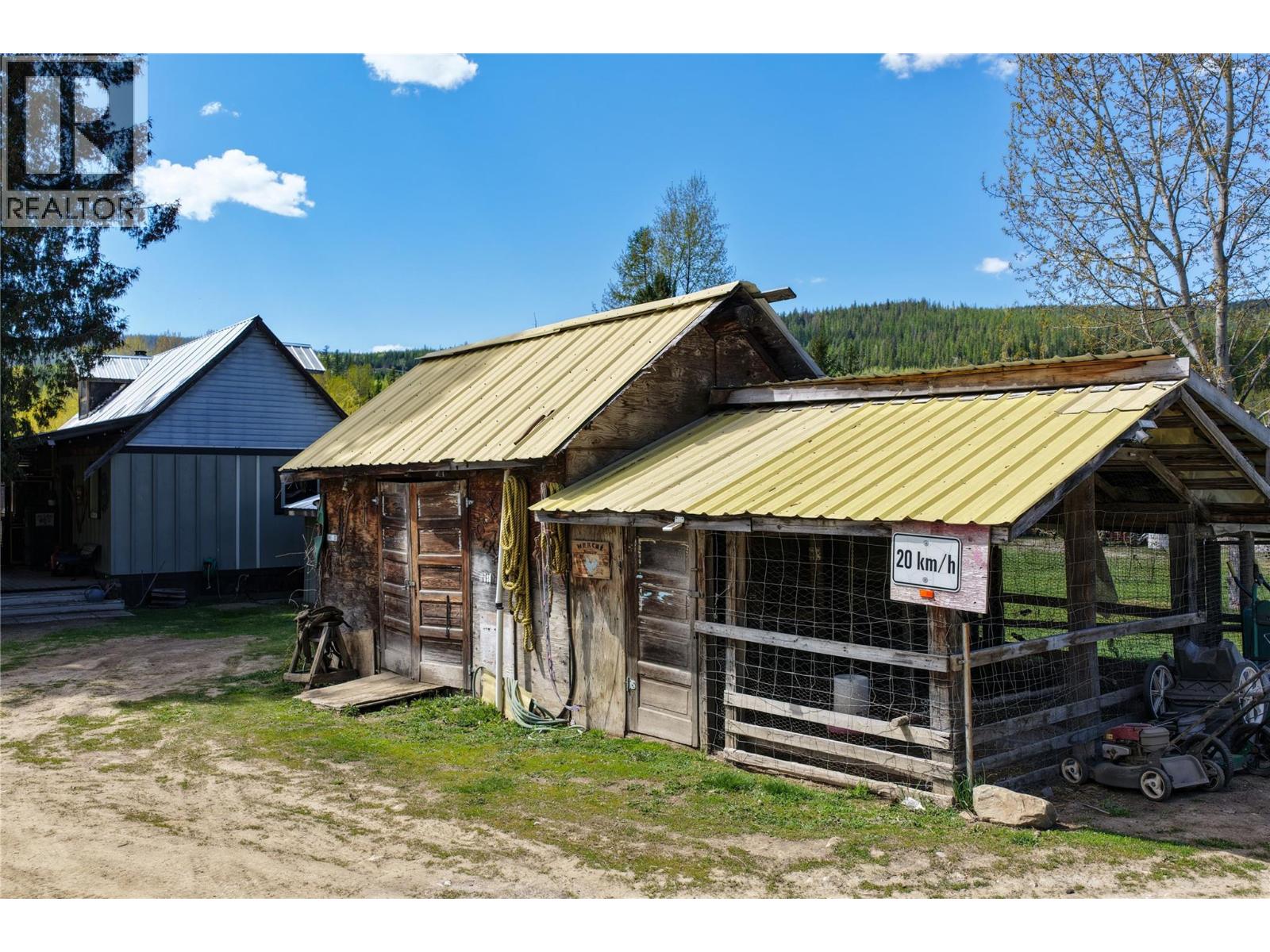 650 Trinity Valley Road - 24