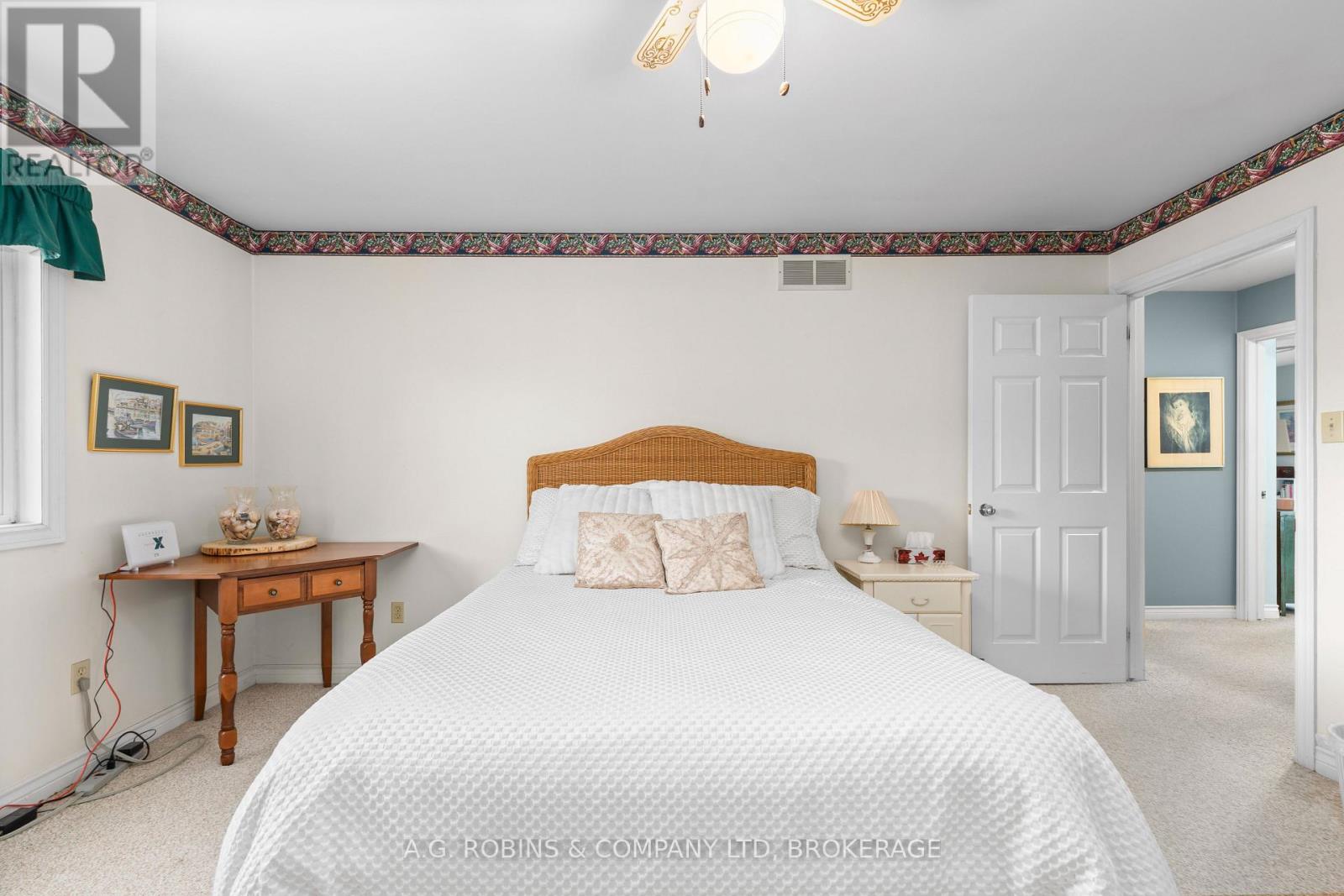 10321 LAKSHORE ROAD W - Image 33
