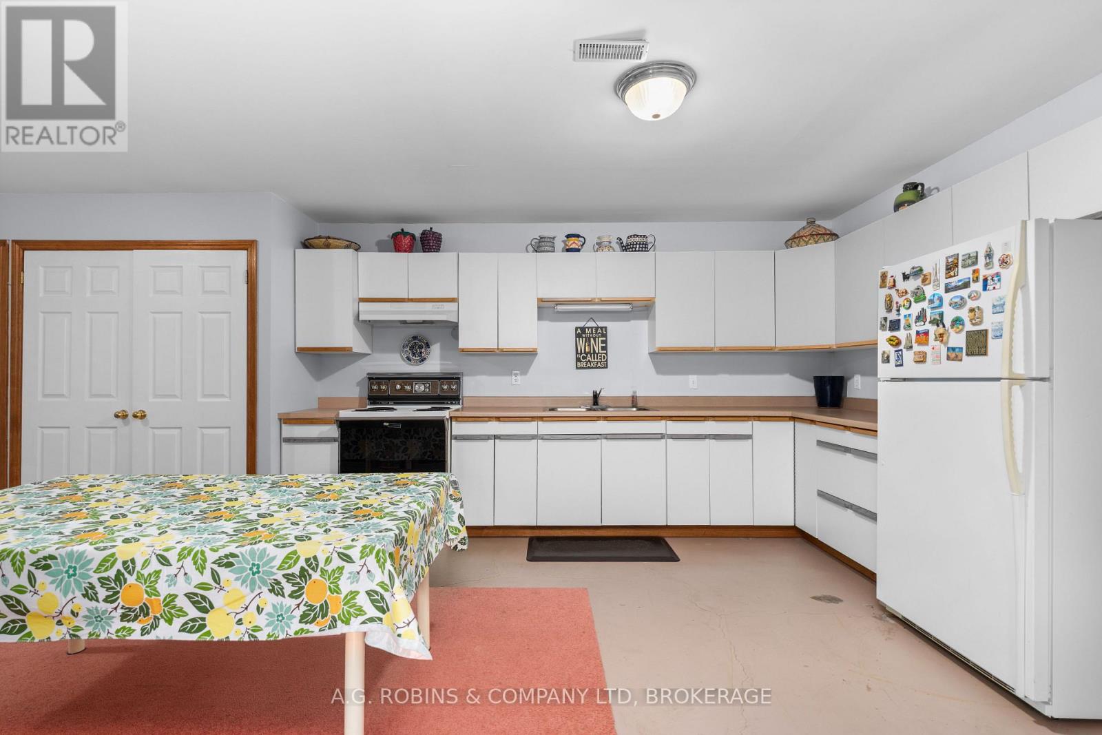 10321 LAKSHORE ROAD W - Image 46