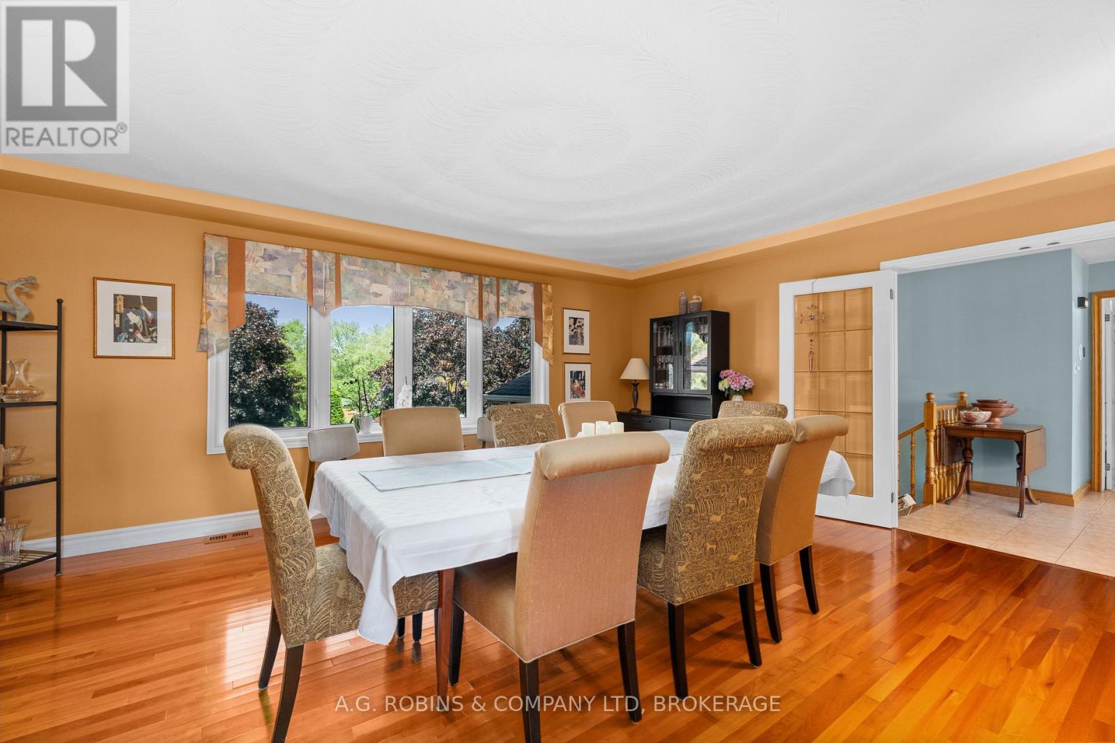 10321 LAKSHORE ROAD W - Image 26