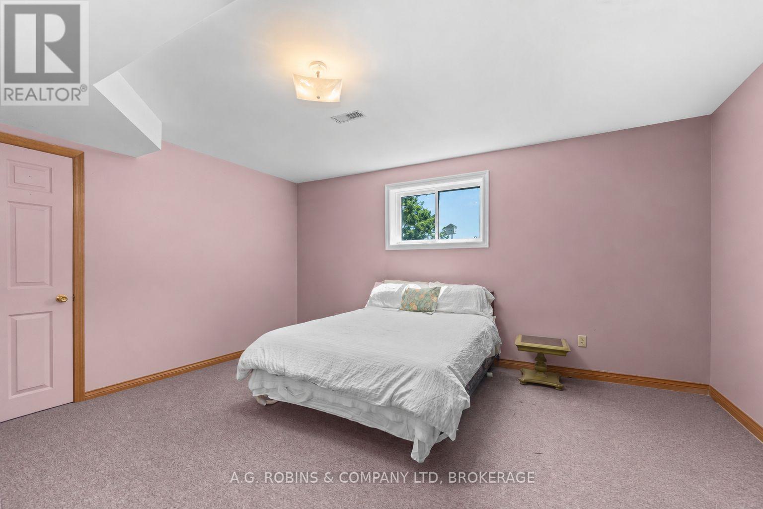 10321 LAKSHORE ROAD W - Image 44