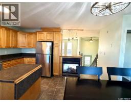 3pc Ensuite bath - 135 Memorial Drive, Spiritwood, SK S0J2M0 Photo 6