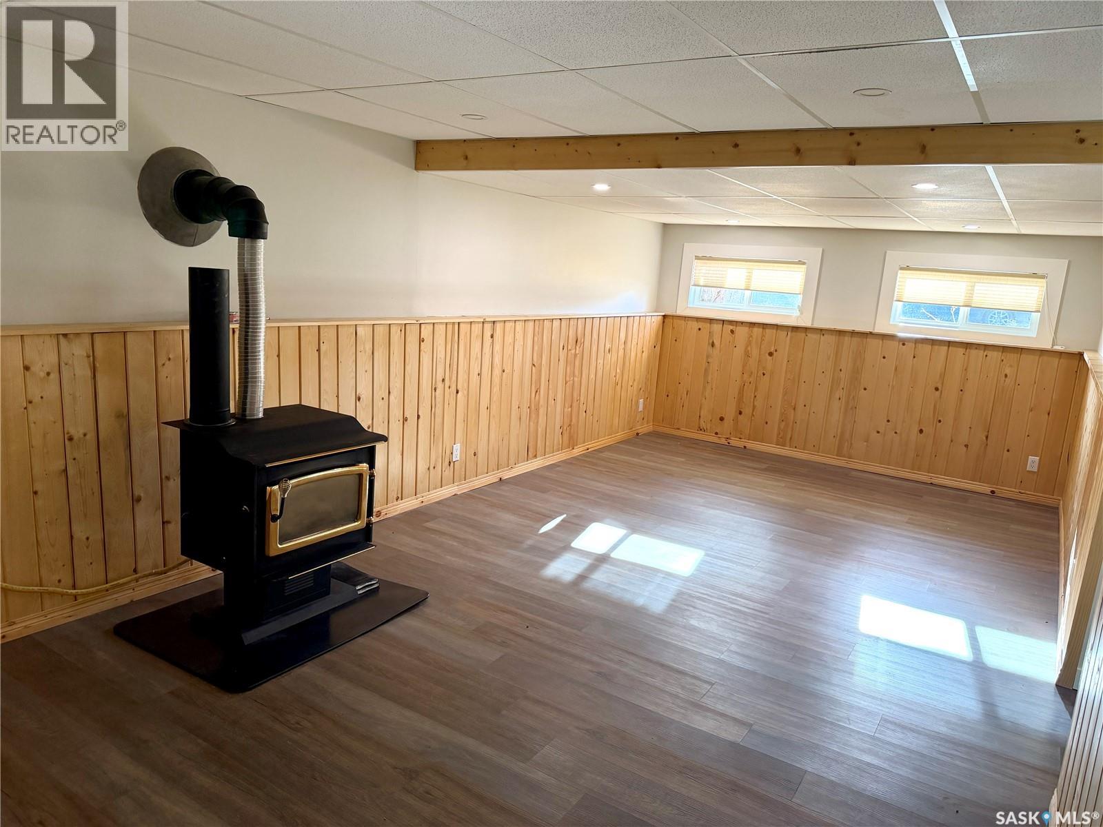 135 memorial DRIVE - 24