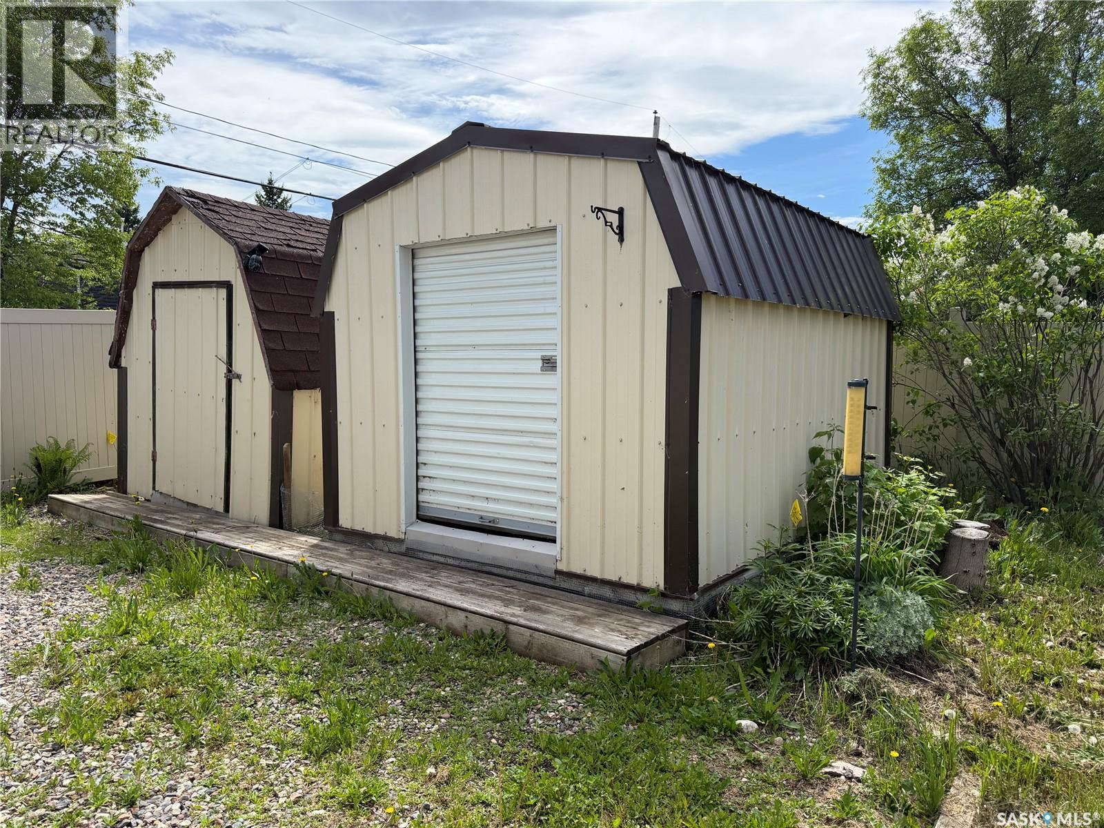 135 memorial DRIVE - 36
