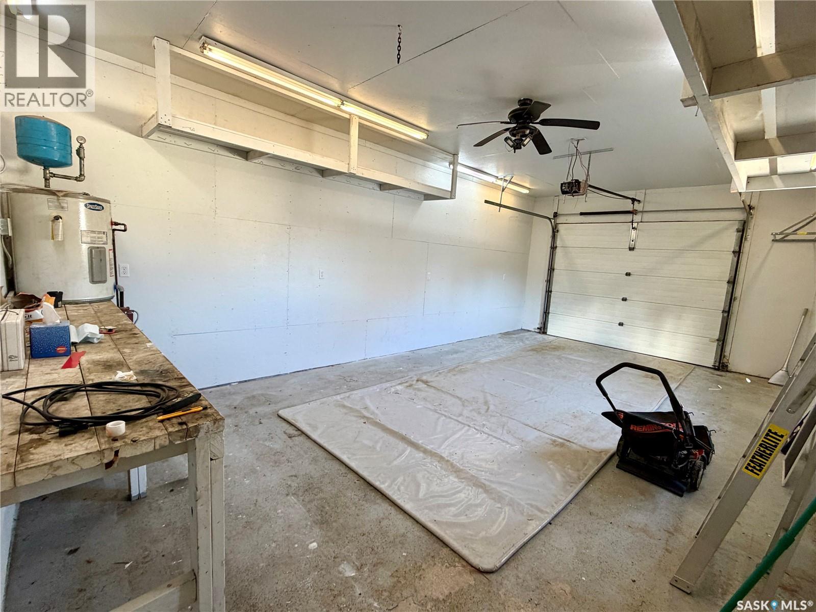 135 memorial DRIVE - 32