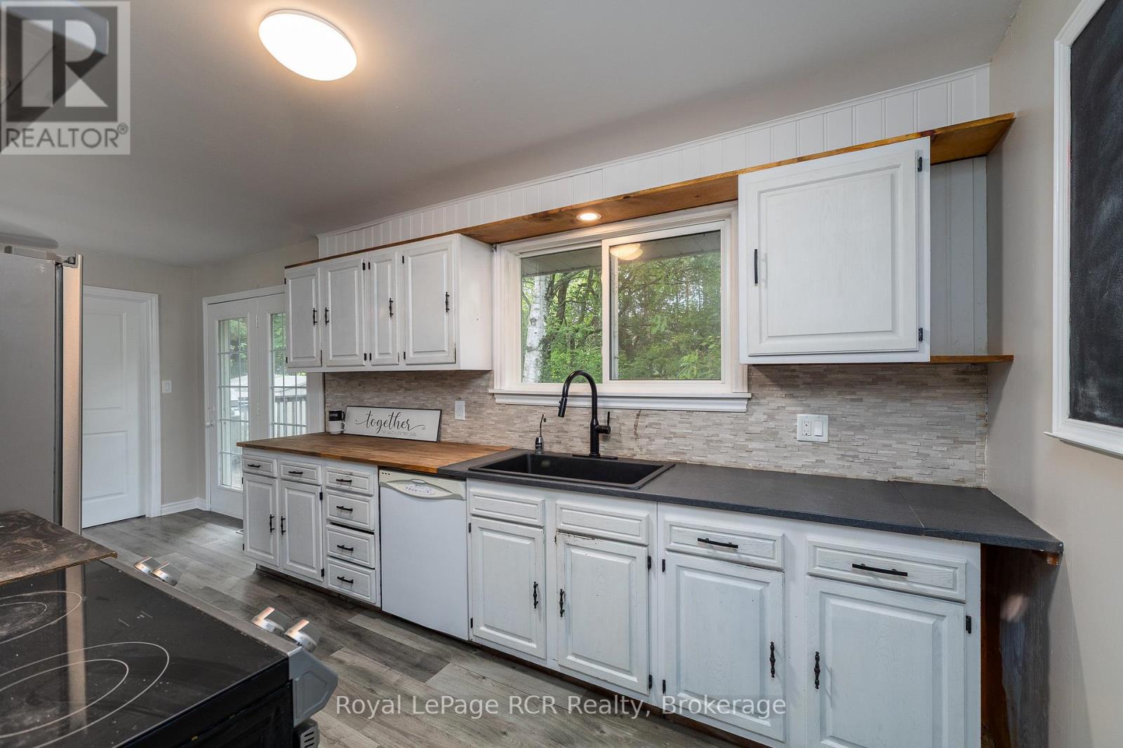 405014 GREY ROAD 4 - 11