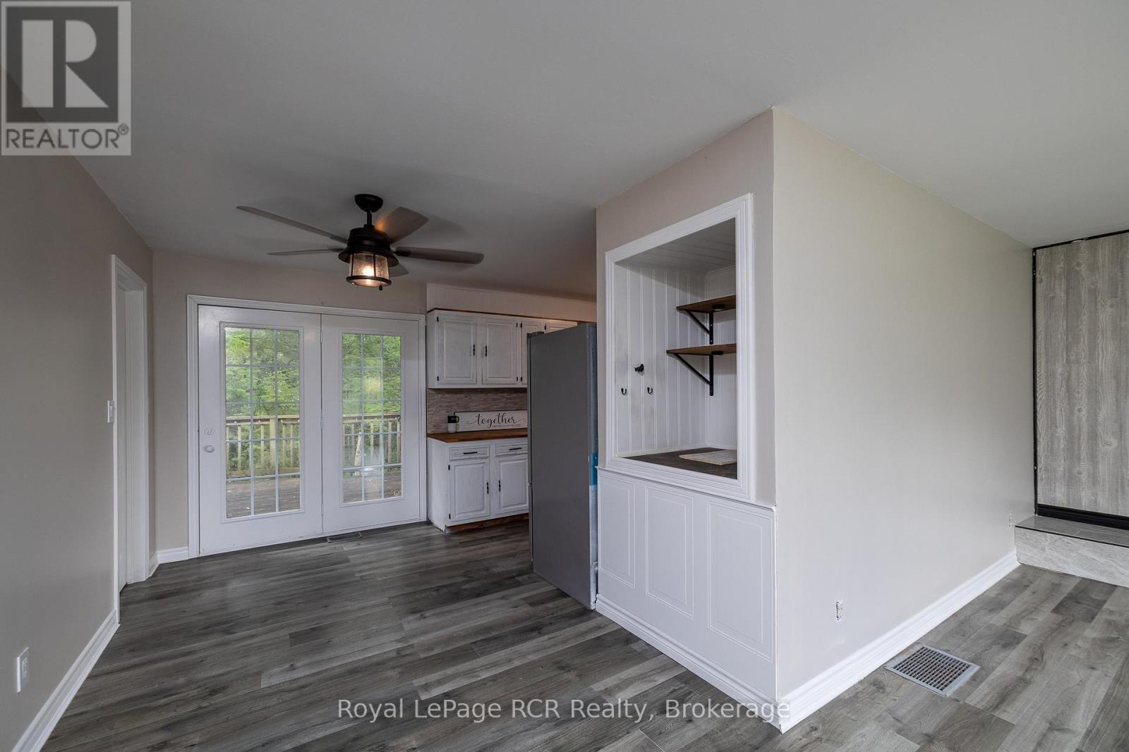 405014 GREY ROAD 4 - 8