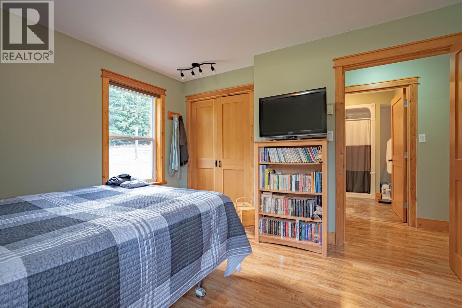 784 Lewis Road - 18