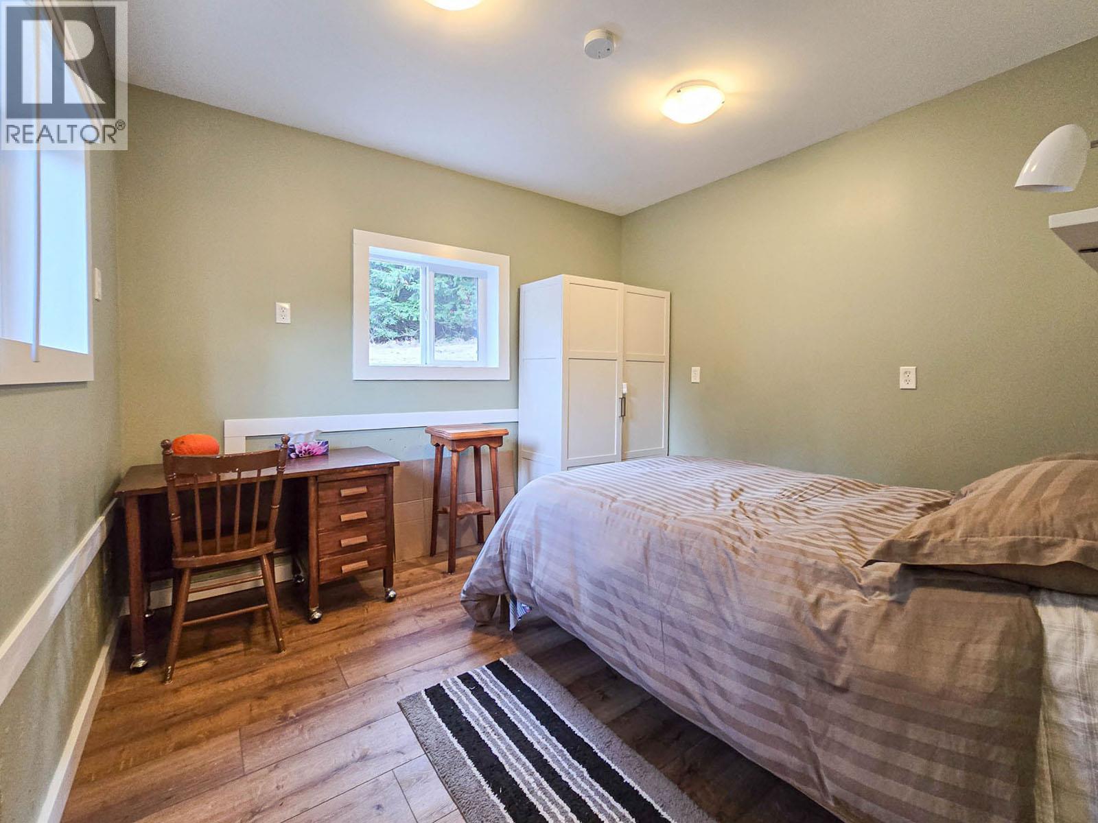 784 Lewis Road - 26