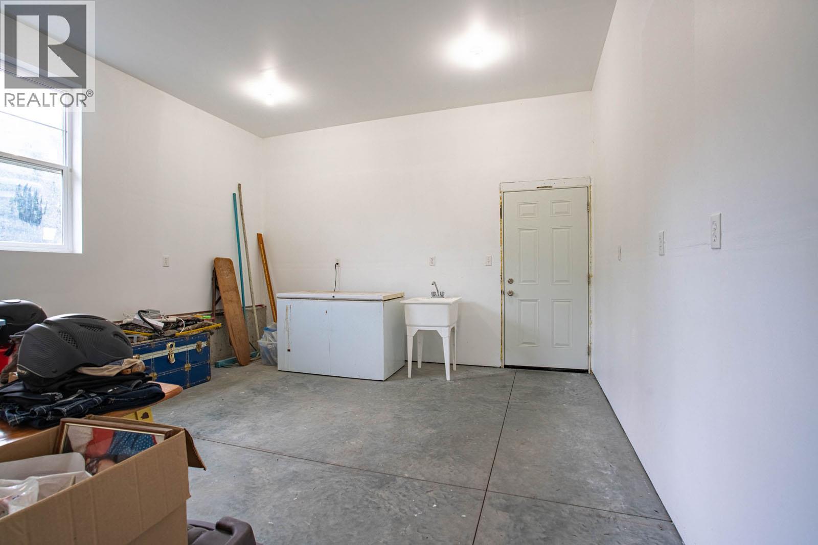 784 Lewis Road - 39