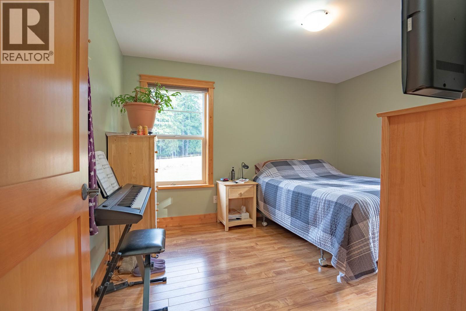 784 Lewis Road - 17