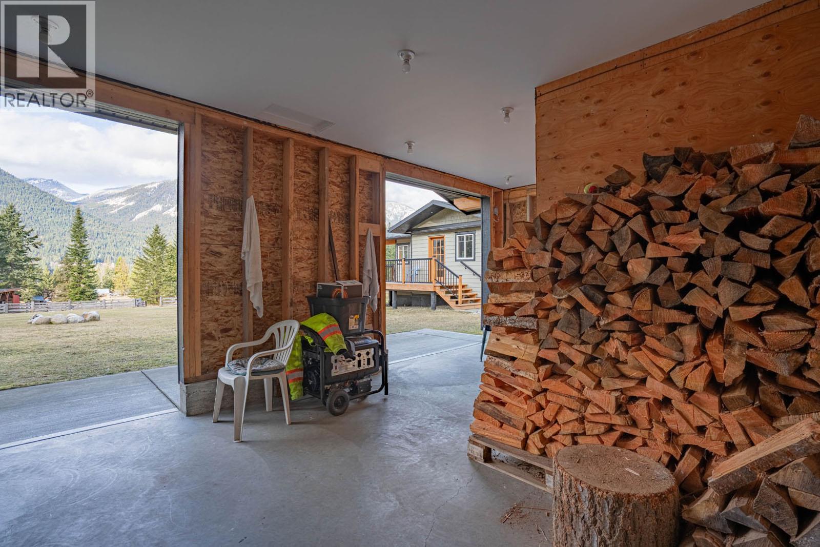 784 Lewis Road - 25
