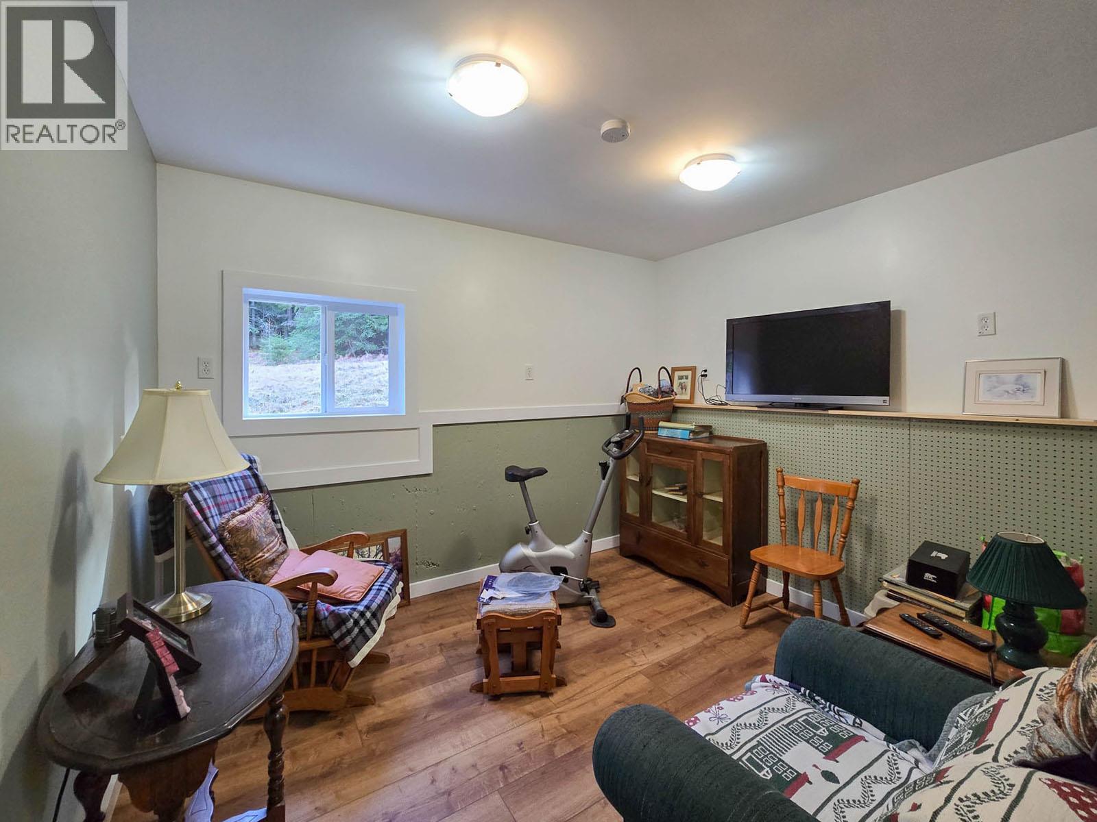 784 Lewis Road - 30