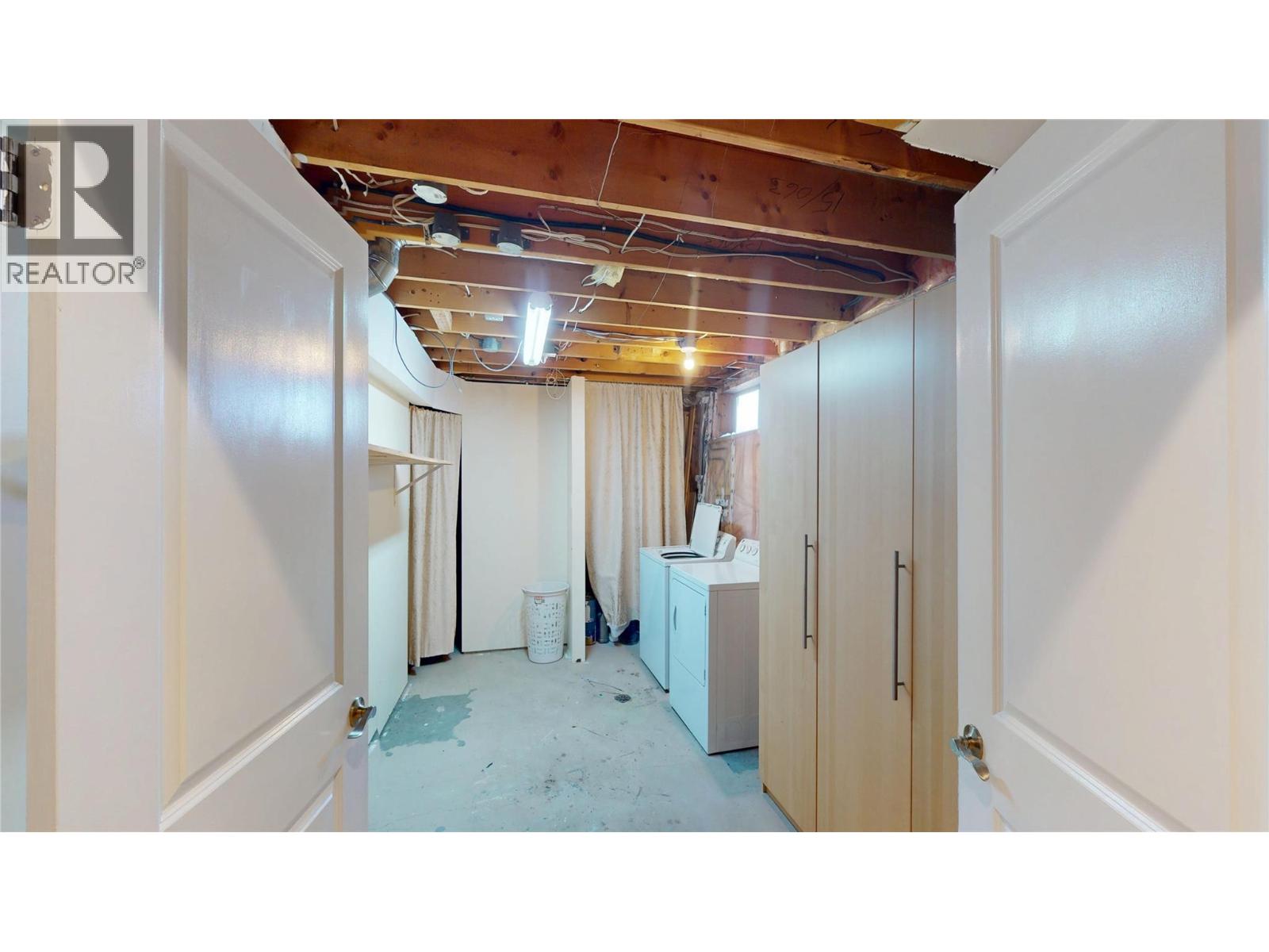 1005 16 Avenue S - 31