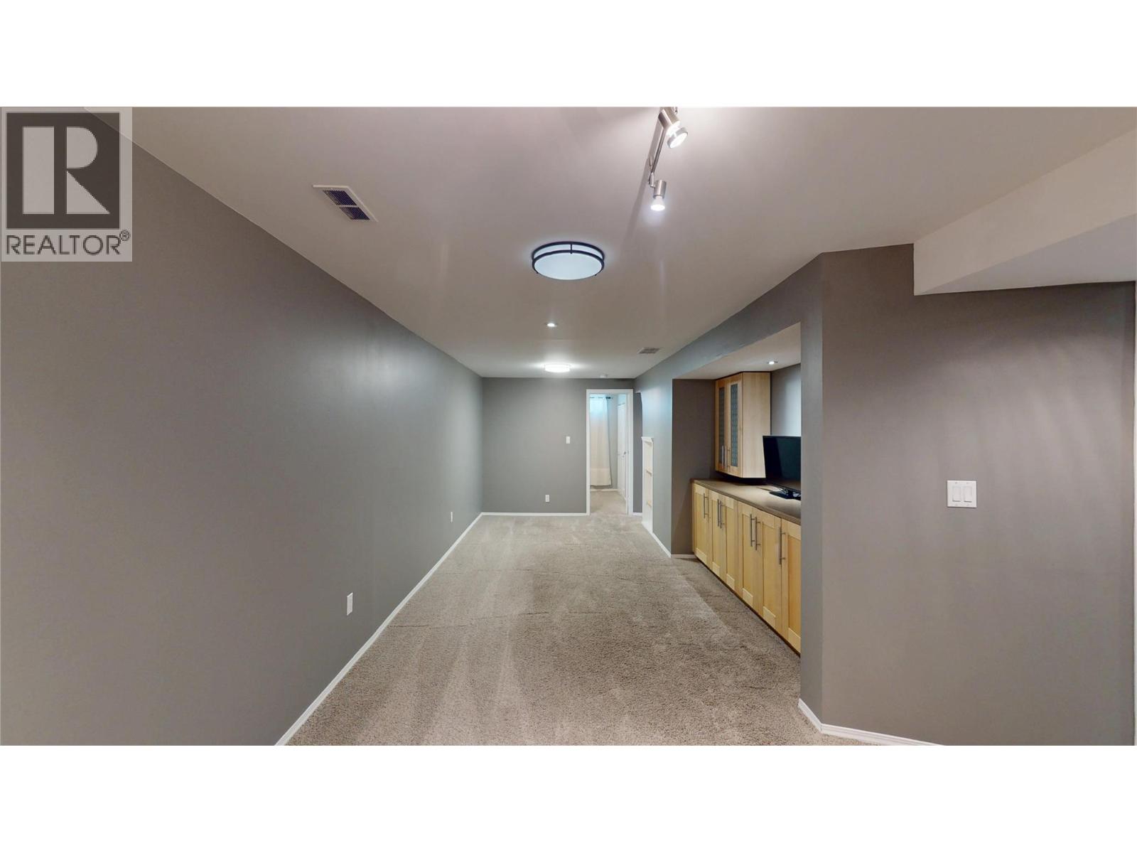 1005 16 Avenue S - 23