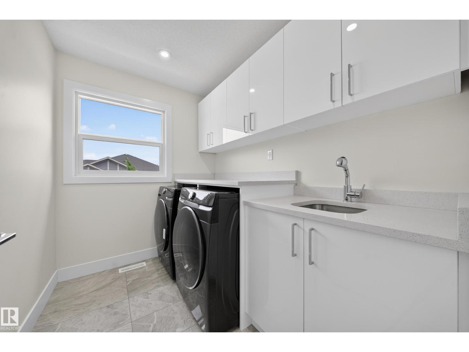 1099 EATON RD NW - 25