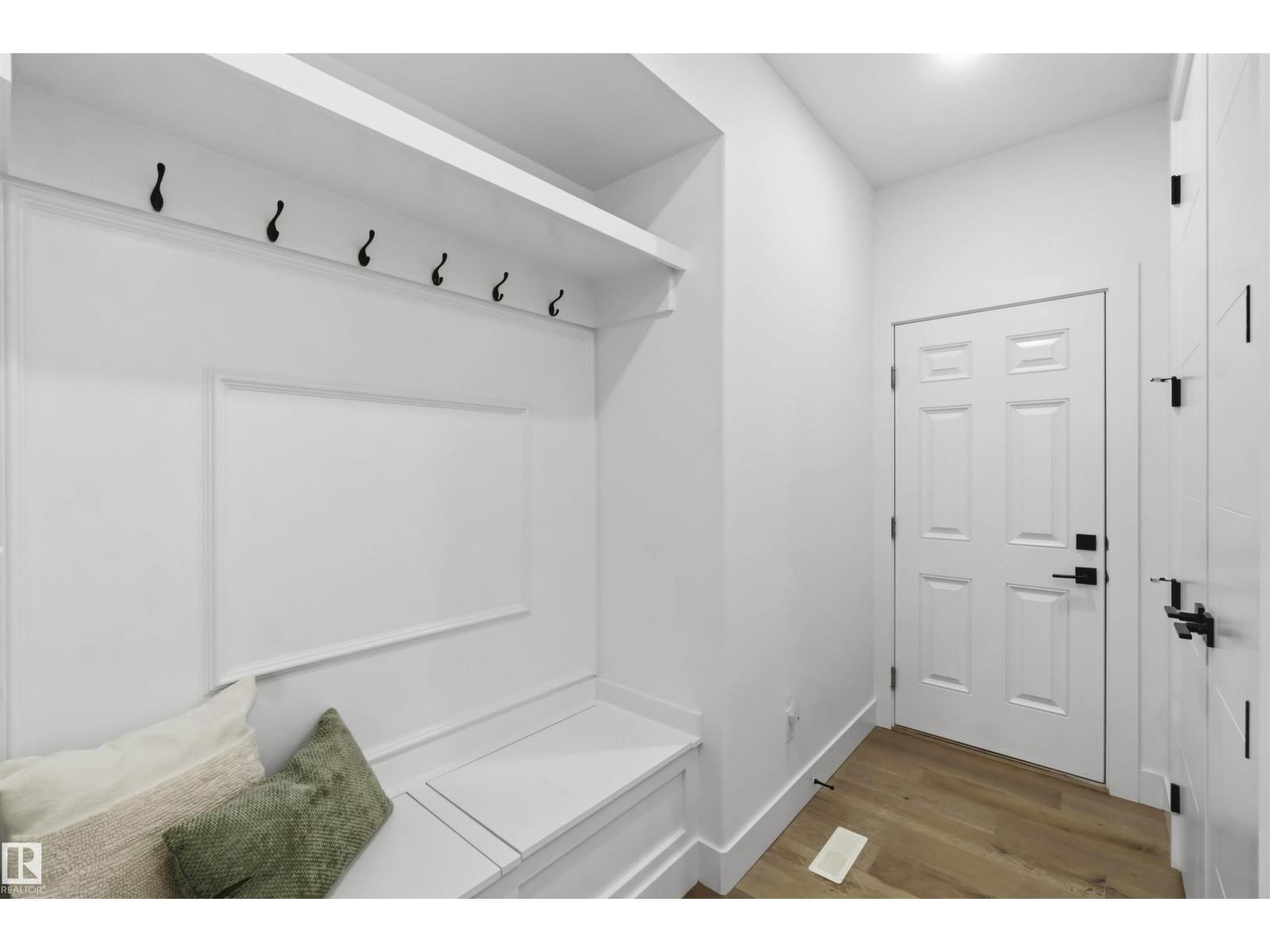 1527 ESAIW PL NW - 29