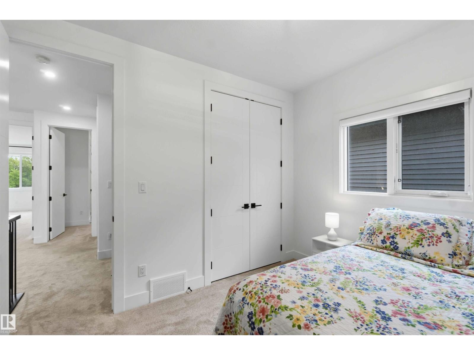 1527 ESAIW PL NW - 40