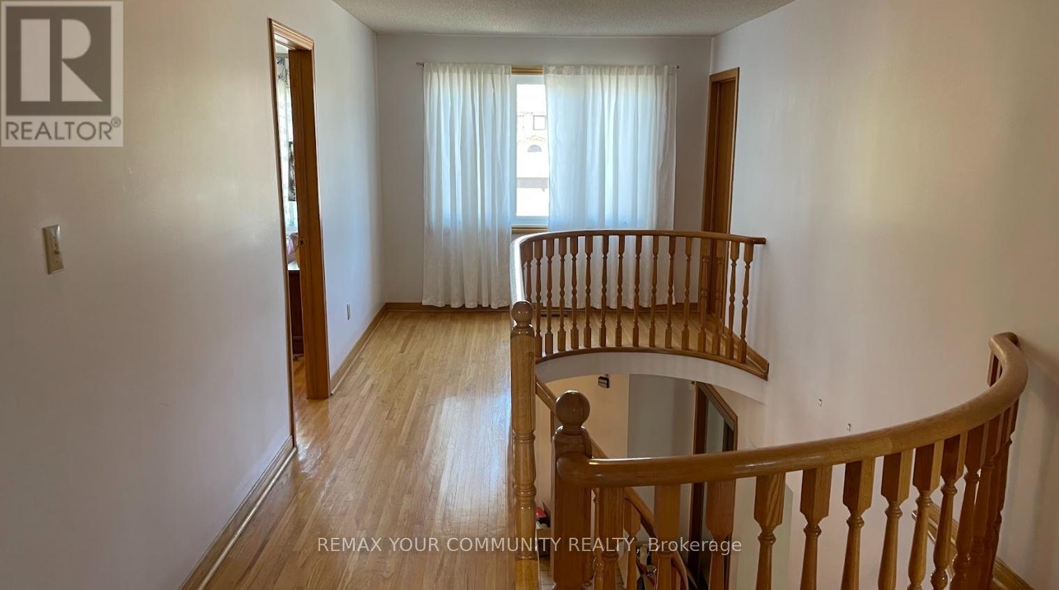 15 SANWOOD BOULEVARD - 12