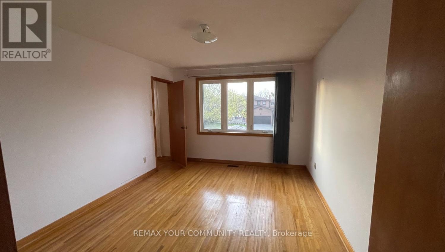 15 SANWOOD BOULEVARD - 17
