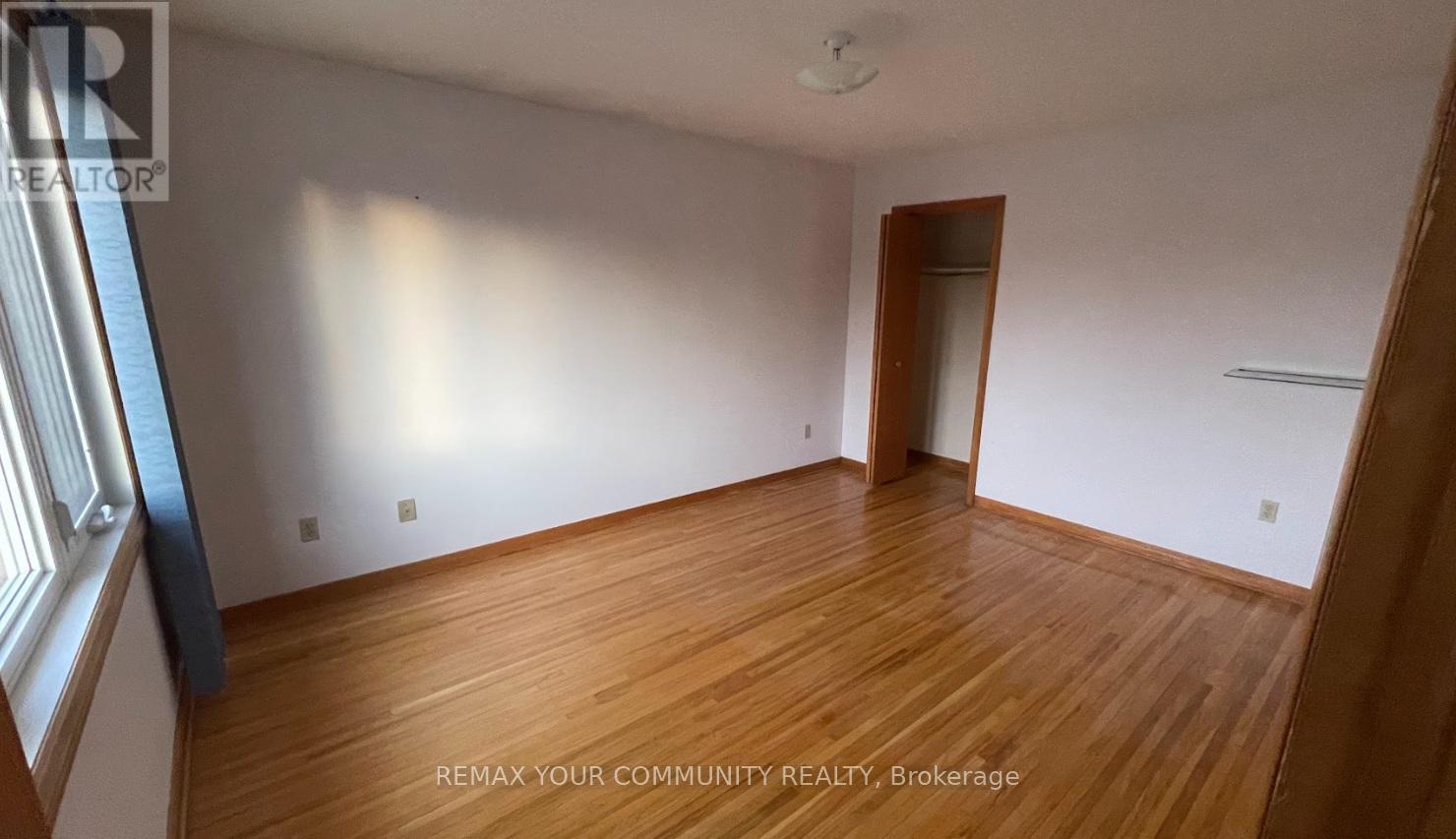 15 SANWOOD BOULEVARD - 19
