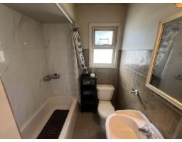 14086 72 Avenue, Surrey, BC V3W2P8 Photo 9