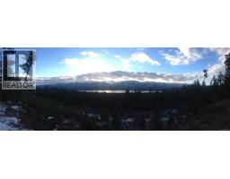 8401 Keith Wagner Way, Denman Island, BC V0R1T0 Photo 10
