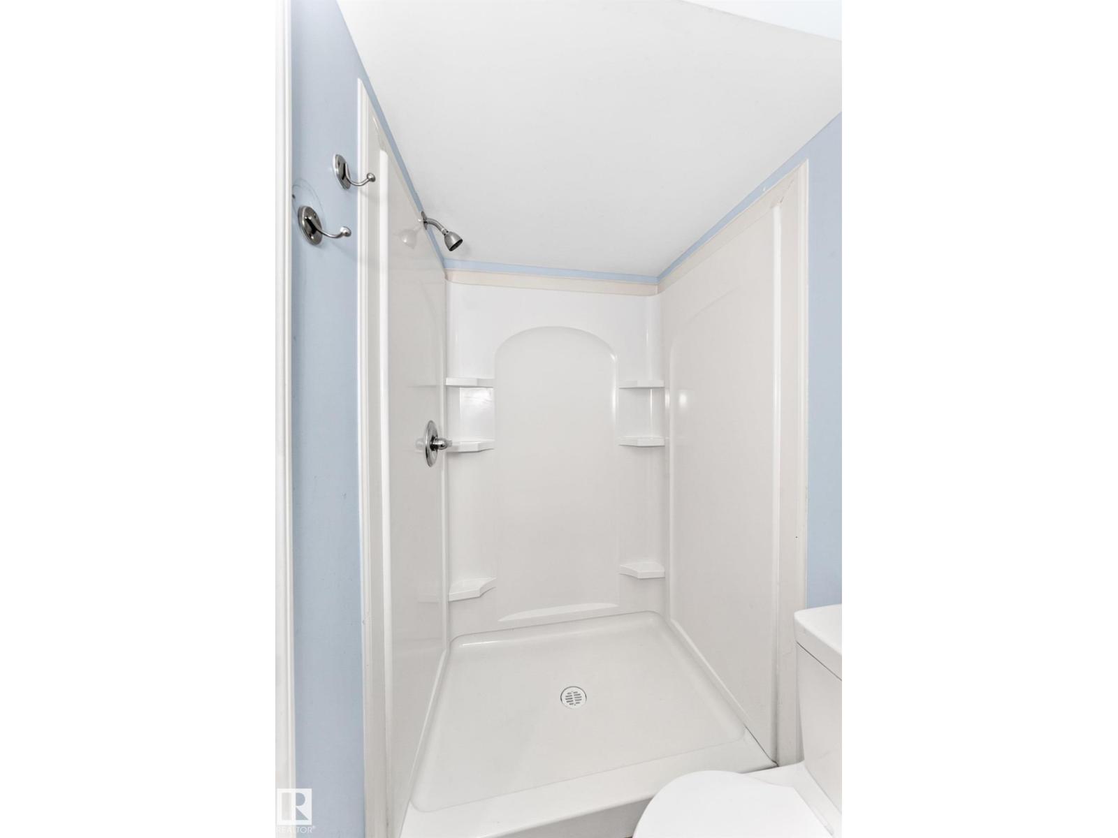10619 BEAUMARIS RD NW — photo 40