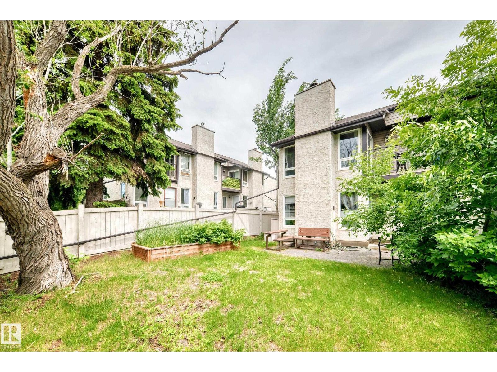 10619 BEAUMARIS RD NW — photo 46