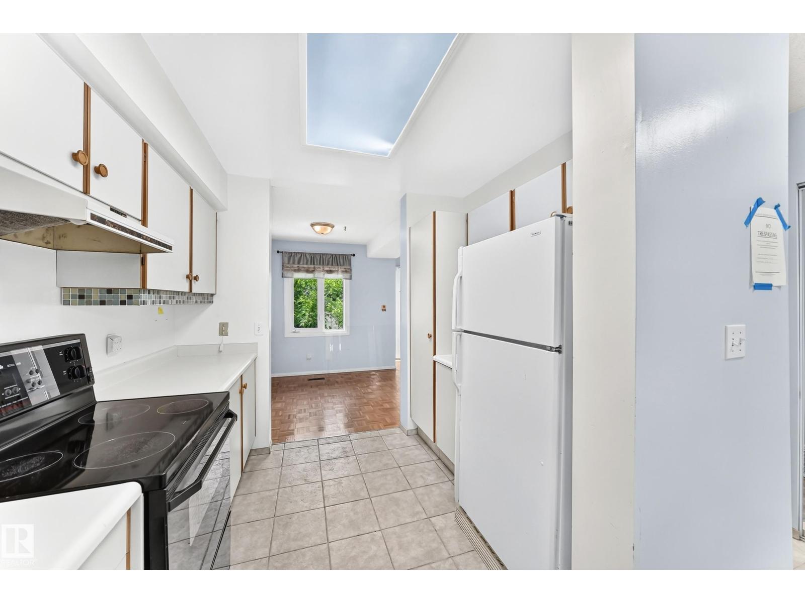 10619 BEAUMARIS RD NW — photo 7