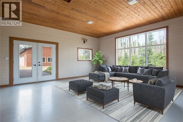 176 Saprae Crescent - 21