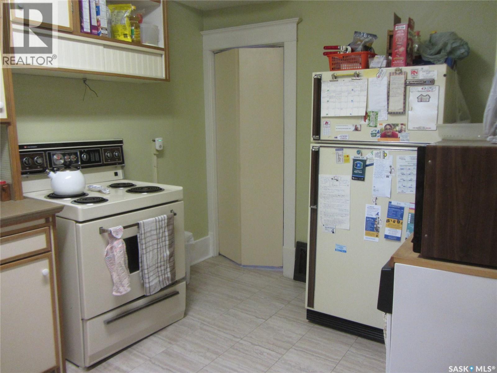 914 Victoria AVENUE — photo 12